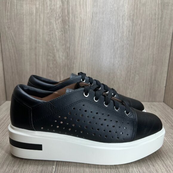 Linea Paolo Kendra Platform Sneaker Women Sz 8M Perforated Leather Lace Up Black - Picture 1 of 10